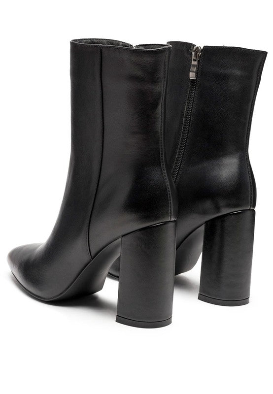 MARGEN ANKLE-HIGH POINTED TOE BLOCK HEELED BOOT